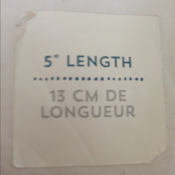 White Size 2 Old Navy Shorts - Picture 5 of 8